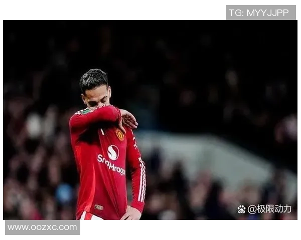 曼联冬季转会期静待合适机会巴莱巴和沃顿等人或成引援目标 曼联冬季转会期静待合适机会巴莱巴和沃顿等人或成引援目标